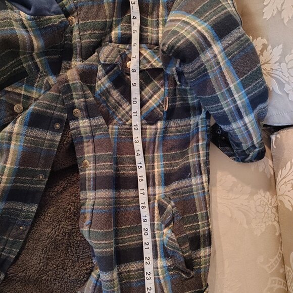 Legendary Men's Camp Night Berber Lined Hooded Flannel Shirtket - Picture 8 of 16